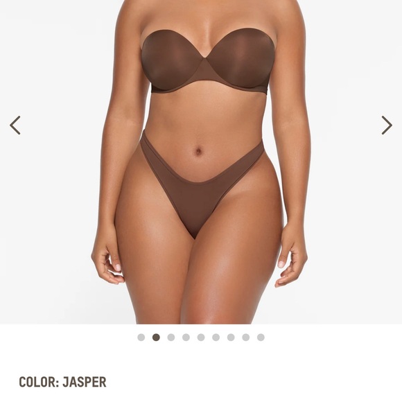 Brand new Skims Strapless Push-Up bra - Picture 3 of 5